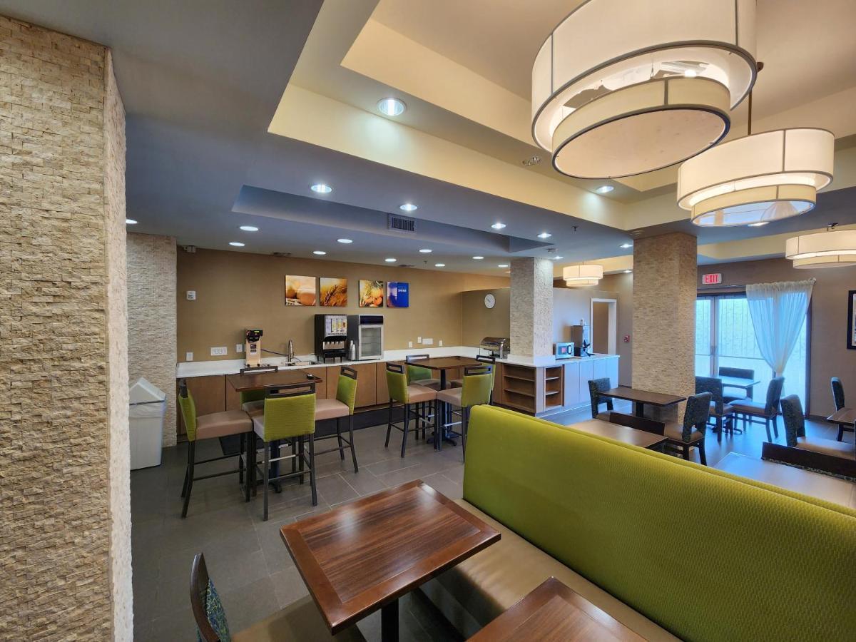 Comfort Suites New Orleans East Kültér fotó