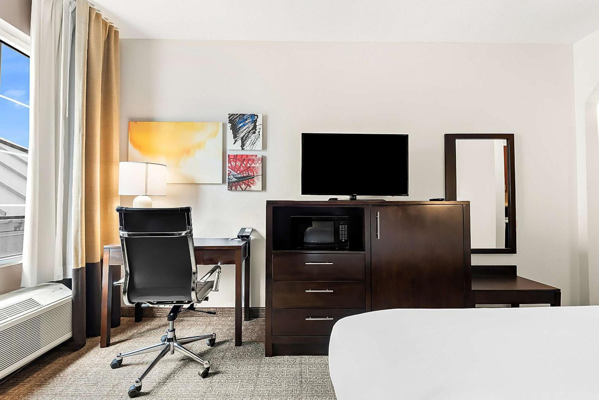 Comfort Suites New Orleans East Kültér fotó