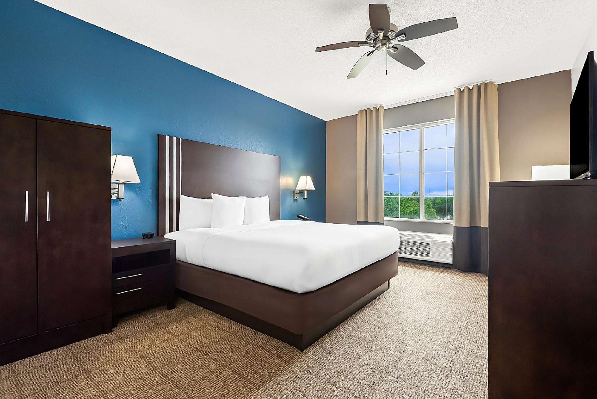 Comfort Suites New Orleans East Kültér fotó